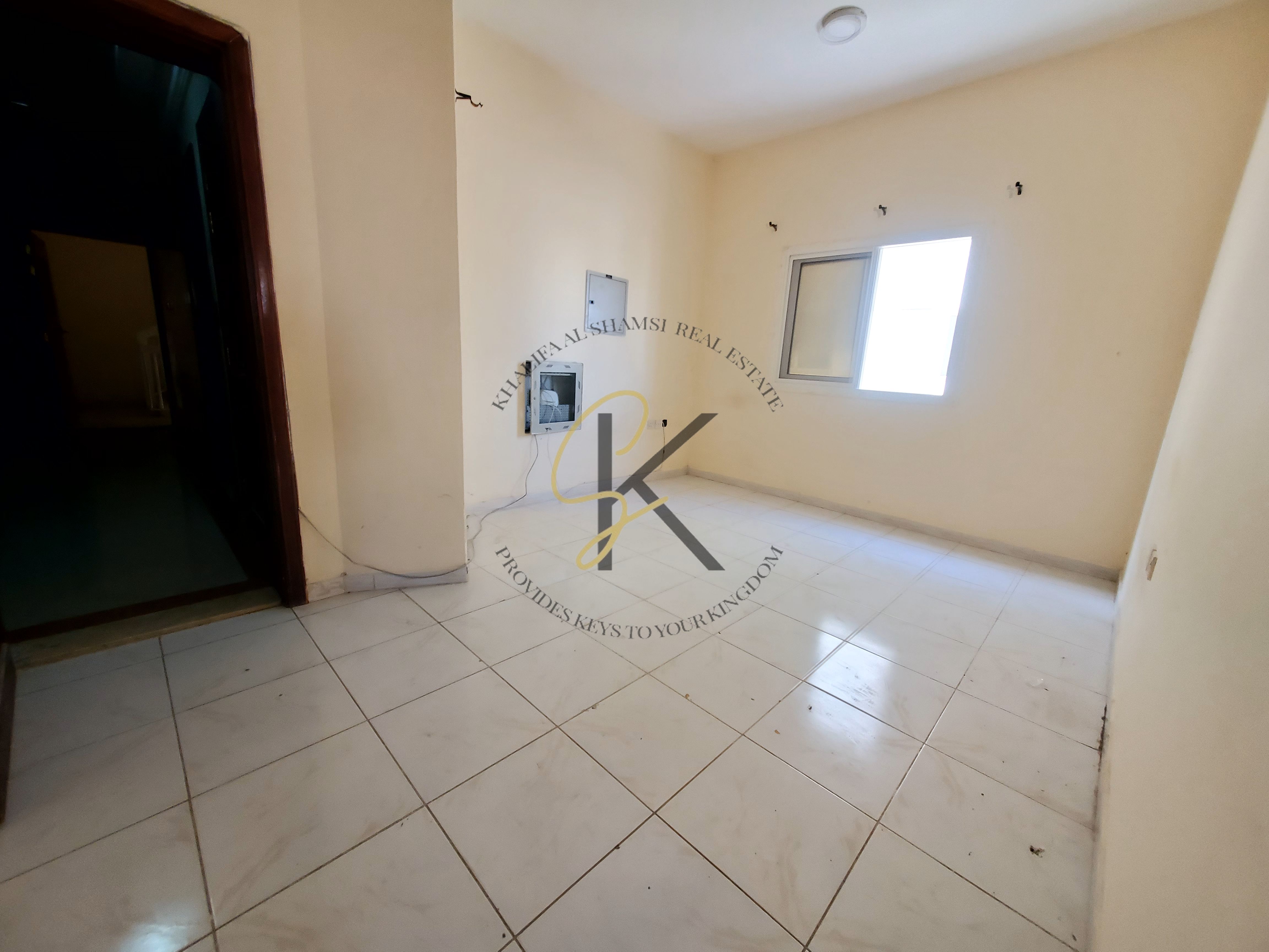 Deal Of The Day||Low Price 1Bhk||At Prime Location||For Family||Easy Exit To Dubai||