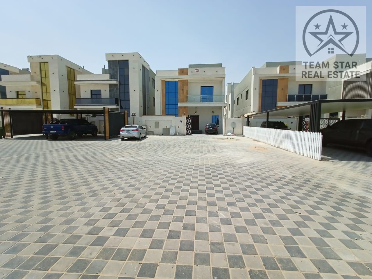 Luxury villa for rent - first occupancy - in Al-Haliyo 2 area - large setback