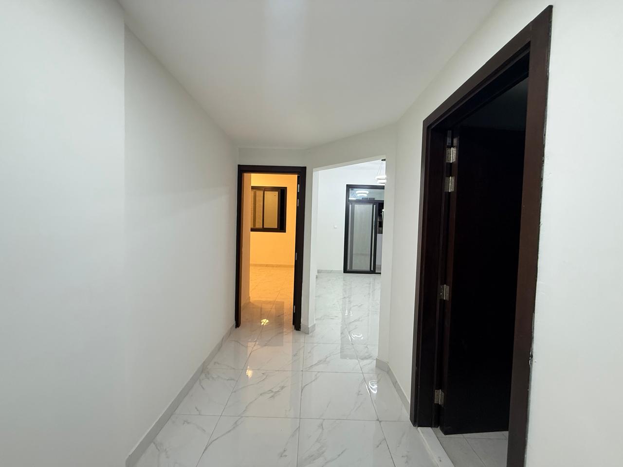 Brand New luxury 1bedroom Only 40k With balcony Nice finishing in open area Aljada