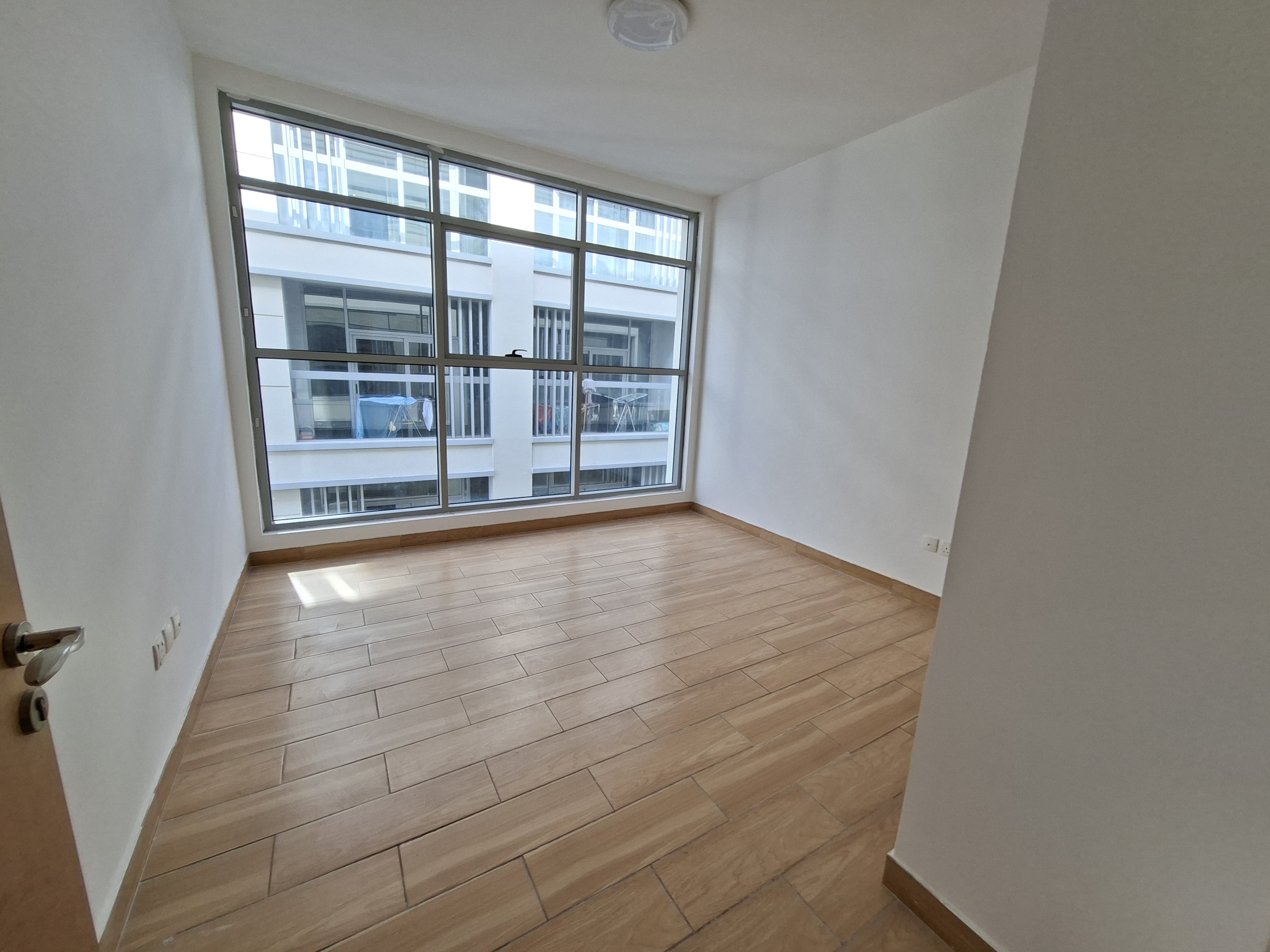 Like brand new Apartment 2bhk in school area