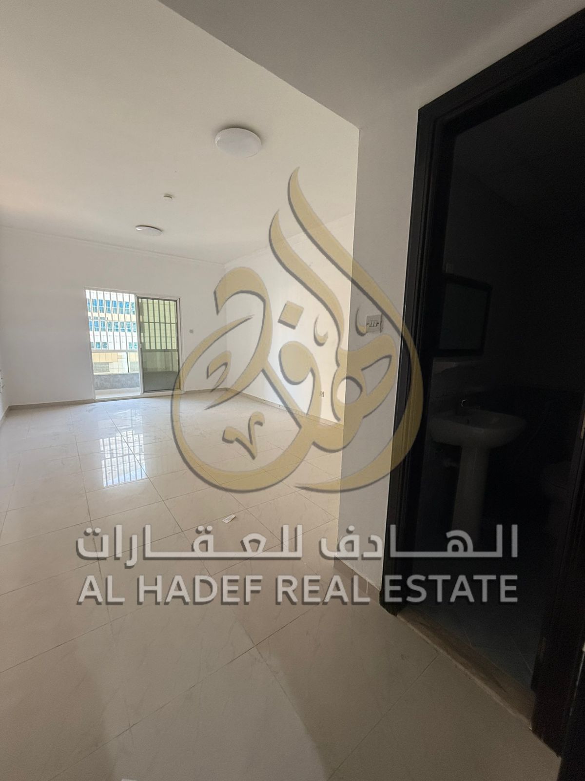 Free view || Parking || Specific location || Maid || Balcony