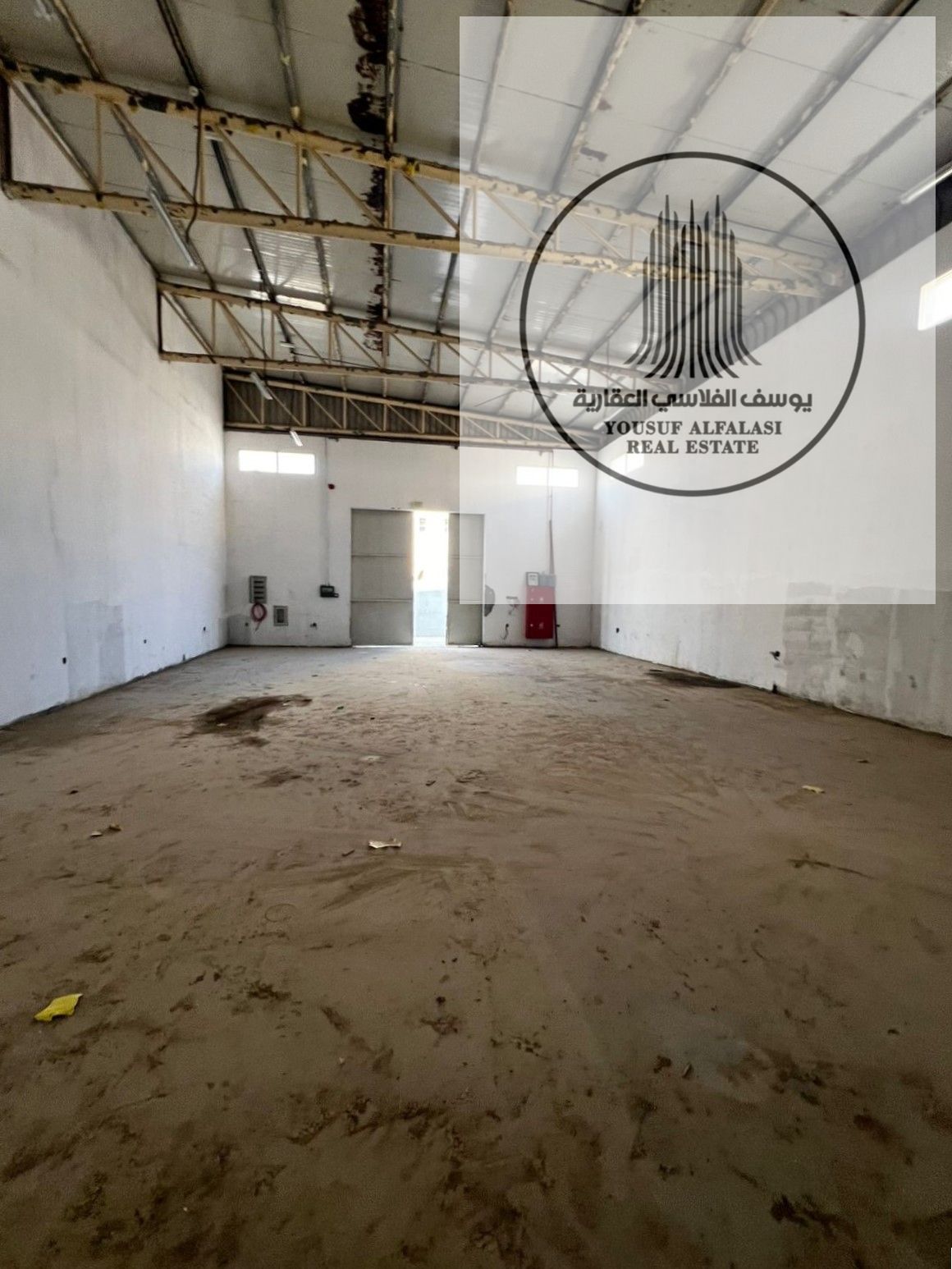 Excellent price, 2500 sq ft warehouse without electricity, suitable for storage only