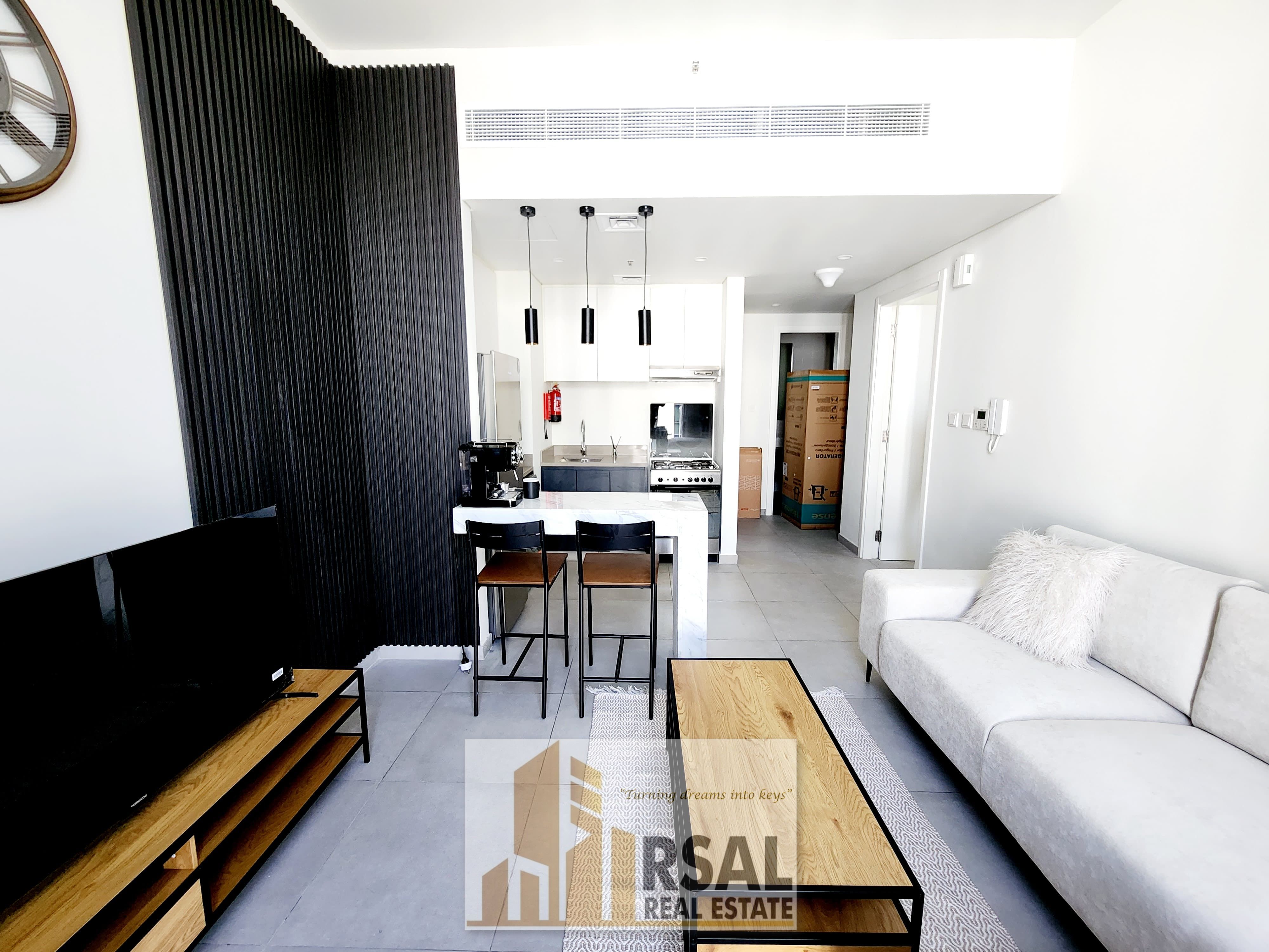 Elegant Brand New 1 BHK | Fully Luxury Furnished | 2 Bathrooms