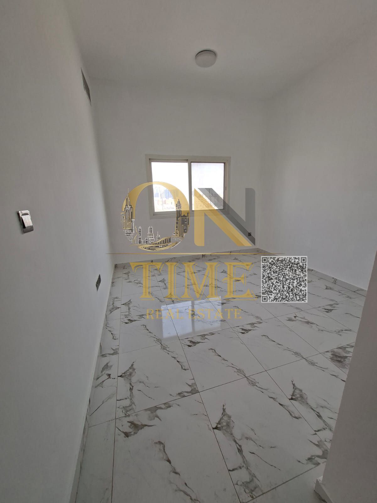 Spacious area | Excellent view | Tower with all services | Easy access to main roads |
