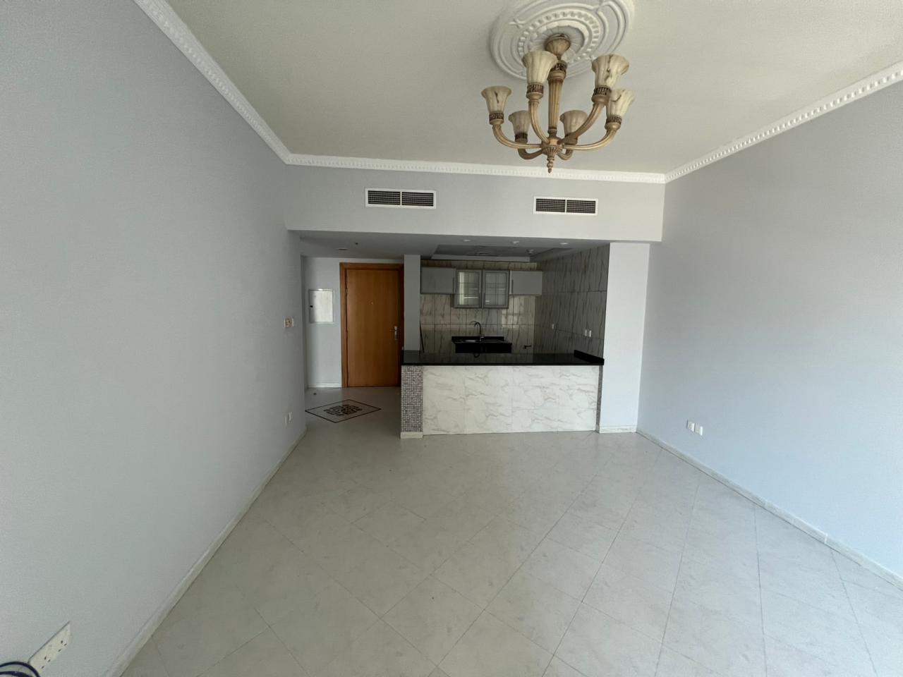 Landlord-provided air conditioning with one month free, free gym and swimming pool, and a laundry room. Spacious layout with beautiful finishes and a