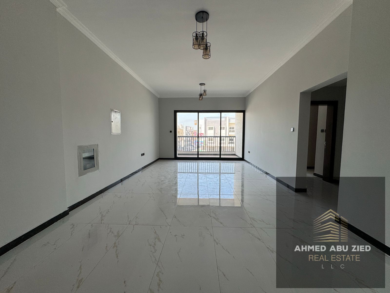 Largest 2BR apartment in Ajman, brand new building (first tenant), 1 month free, built-in wardrobes, prime schools area, easy access to Dubai & Sharja