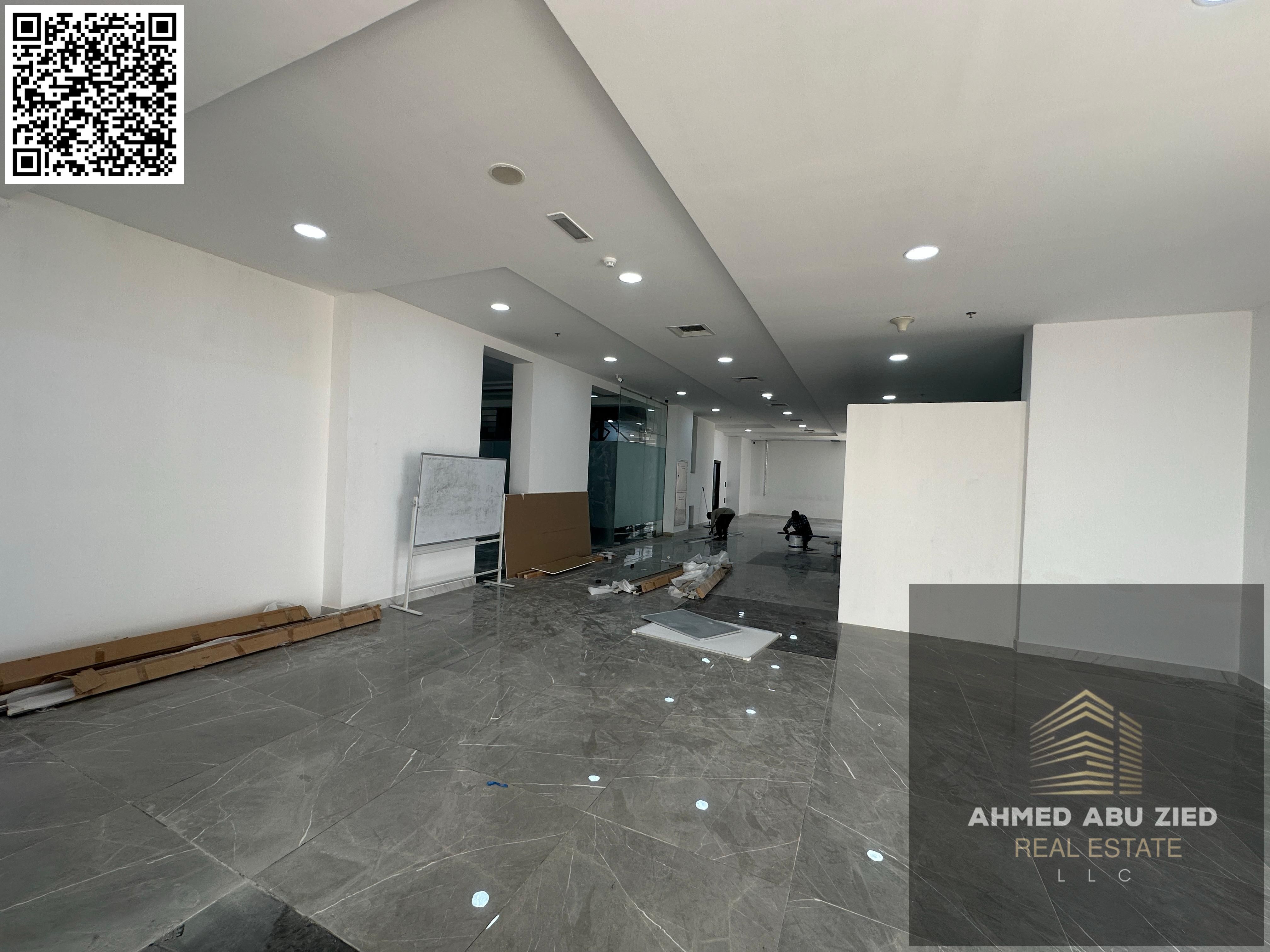 Office or company headquarters spanning 5,000 sq. ft, full floor in Al Rashidiya Ajman with direct creek views, including parking, gym, swimming pool,