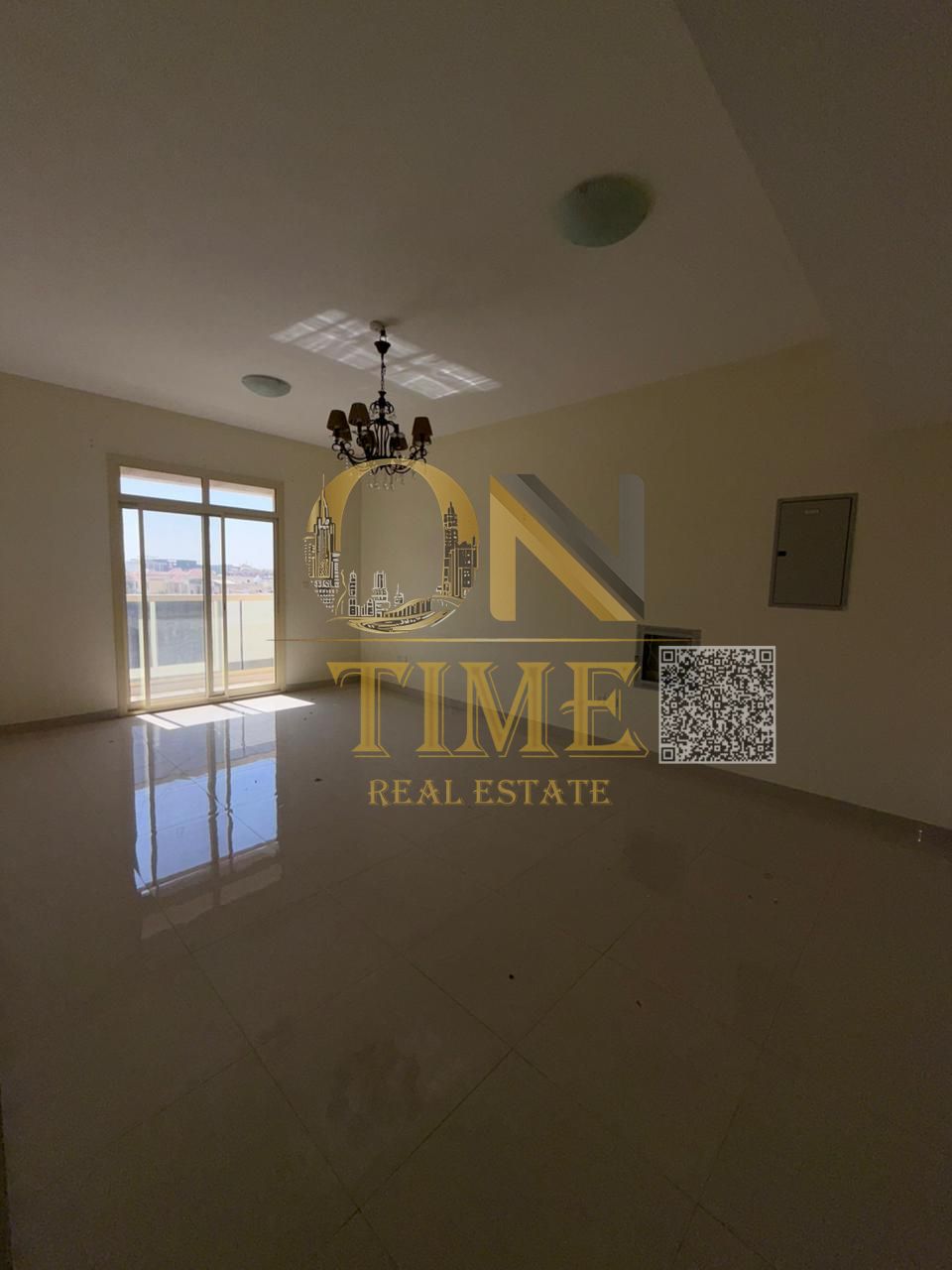 Prime location - Modern finishes - Large spaces - Maid's room - Balcony - Close to services - Easy access to Dubai and Sharjah.