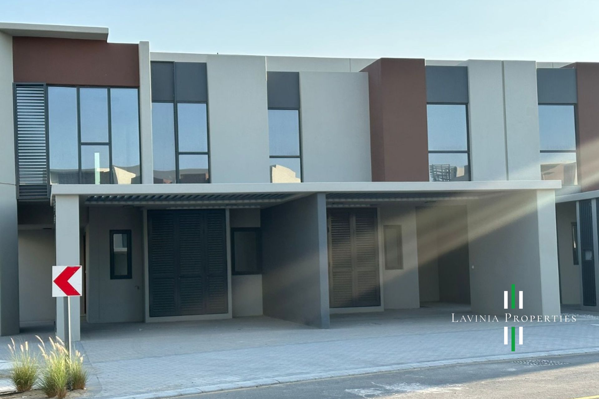 Single Row | Vacant Soon |Middle Unit | View Today