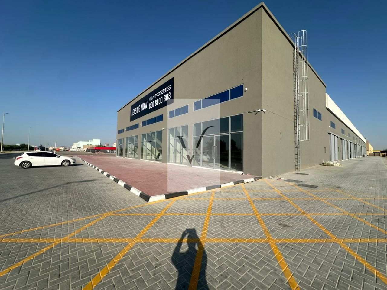 Cash payment – prime location – open view – parking space – balcony