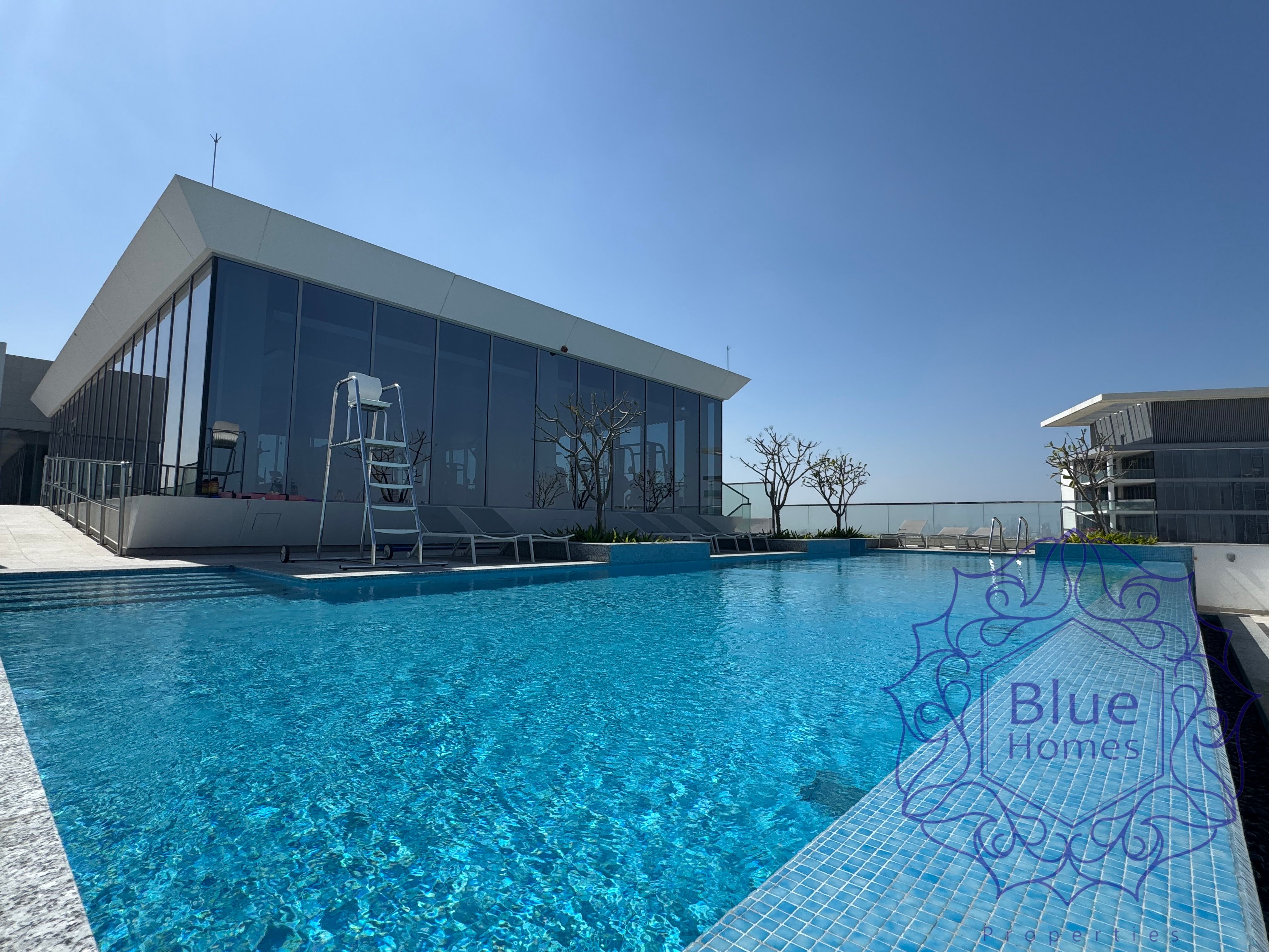 Bright & Spacious 2BR Apartment Offering Resort‑Style Living