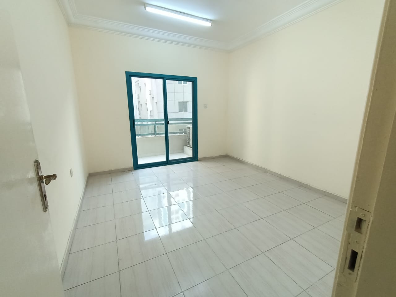 Ramzan Offer 1 Month Free 2bhk With Balcony in Just 35K