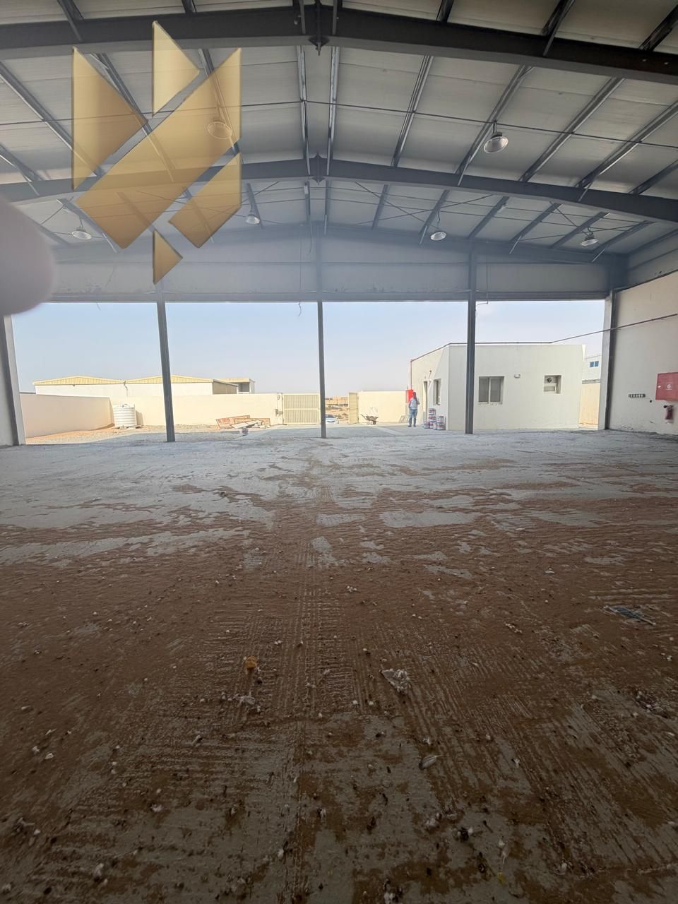 Factory or farm in Al Sajaa with a large warehouse at a bargain price