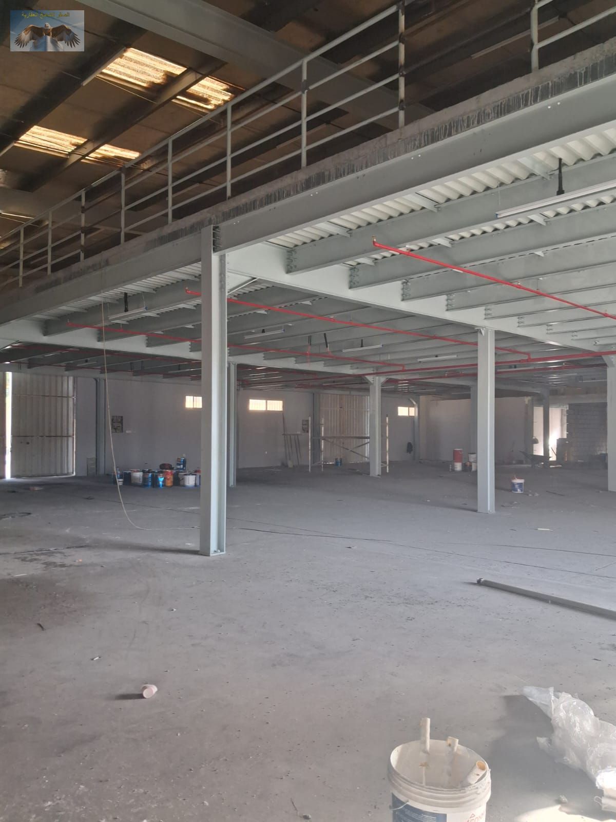 Premium commercial warehouse – Prime location in a vibrant industrial area – Easy access to all services – Excellent opportunity to start or expand yo