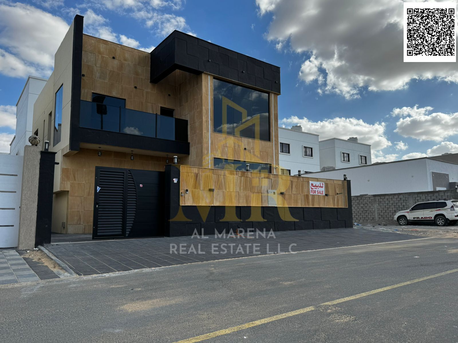 A villa with a price including registration, ownership, electricity and water fees on the main street, ready to move in, in the most prestigious areas