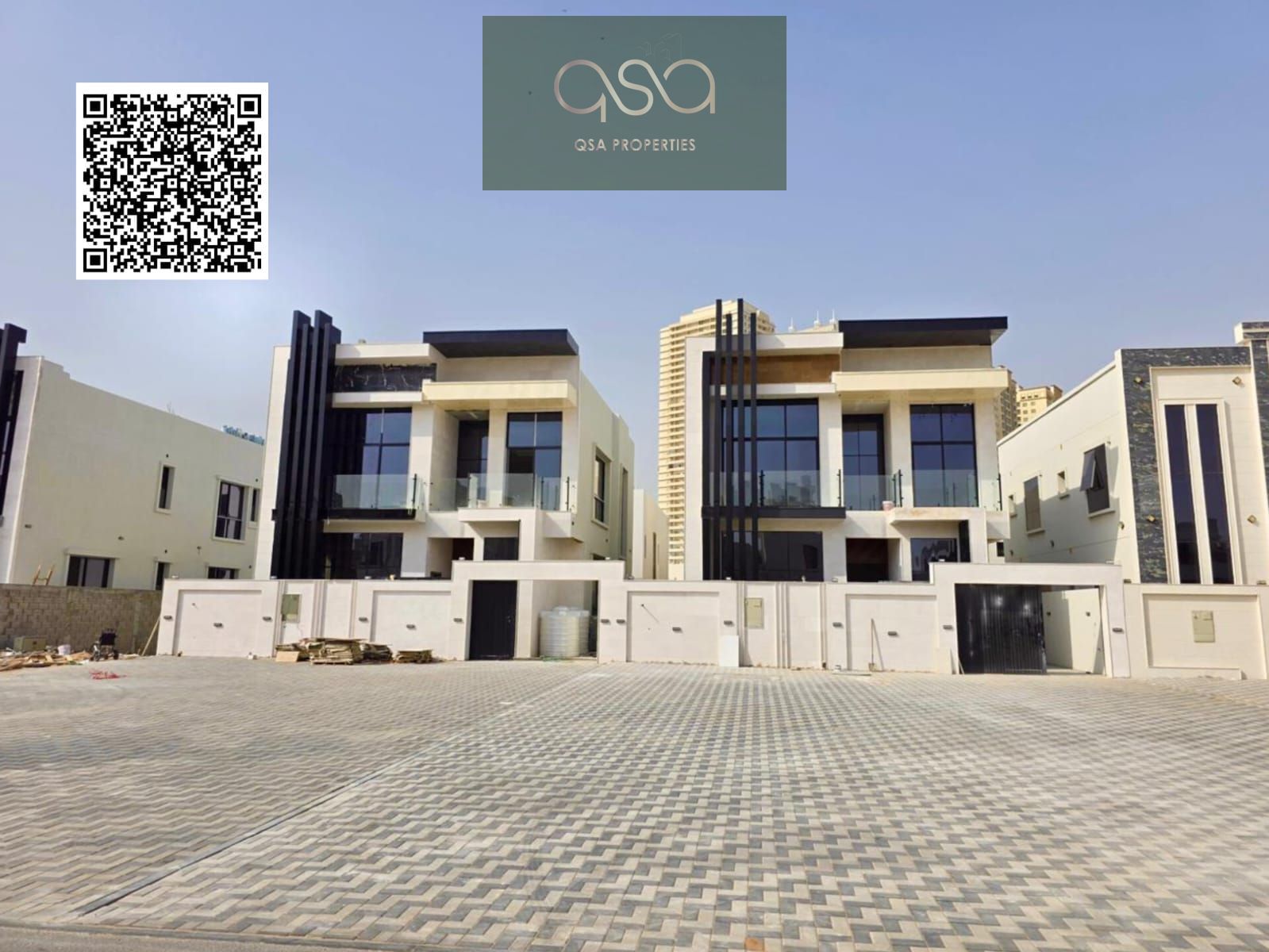 Luxurious 4 bedrooms villa for sale