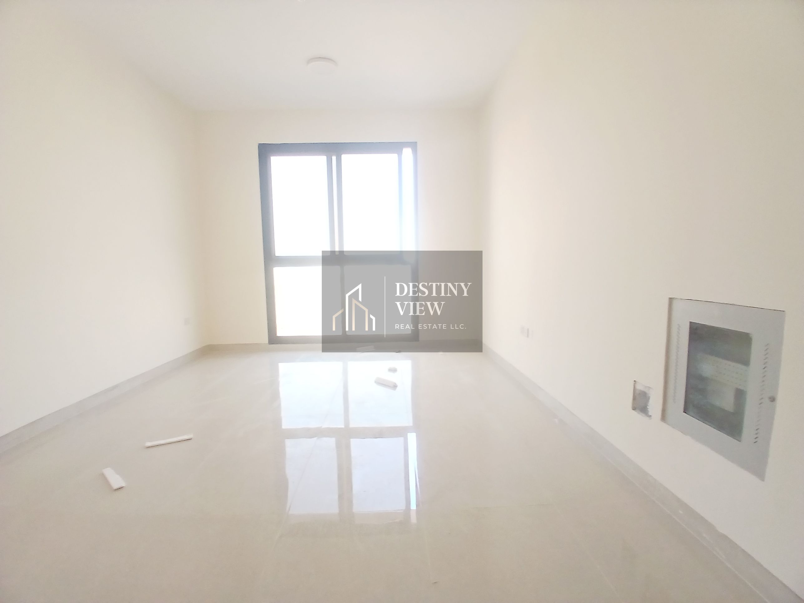 Like brand new lavish 2BHK apartment fully family Building 3bahts