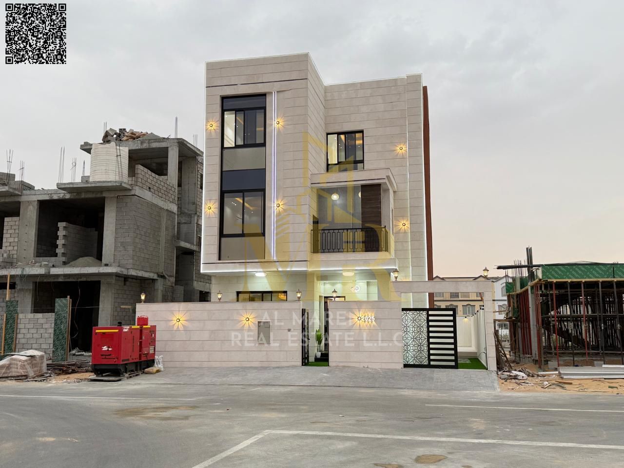 A villa with all electricity, water and air conditioning fees included, on the main street, ready to move in, in the most prestigious areas of Ajman.