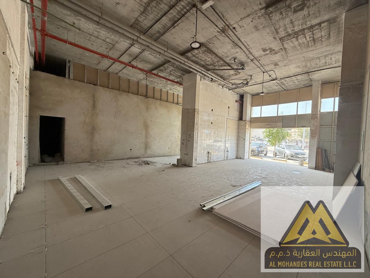 Shop for Rent in Al Jurf Industrial 1 Ajman 1,400 Sq Ft Suitable for All Activities Prime Location AED 110,000