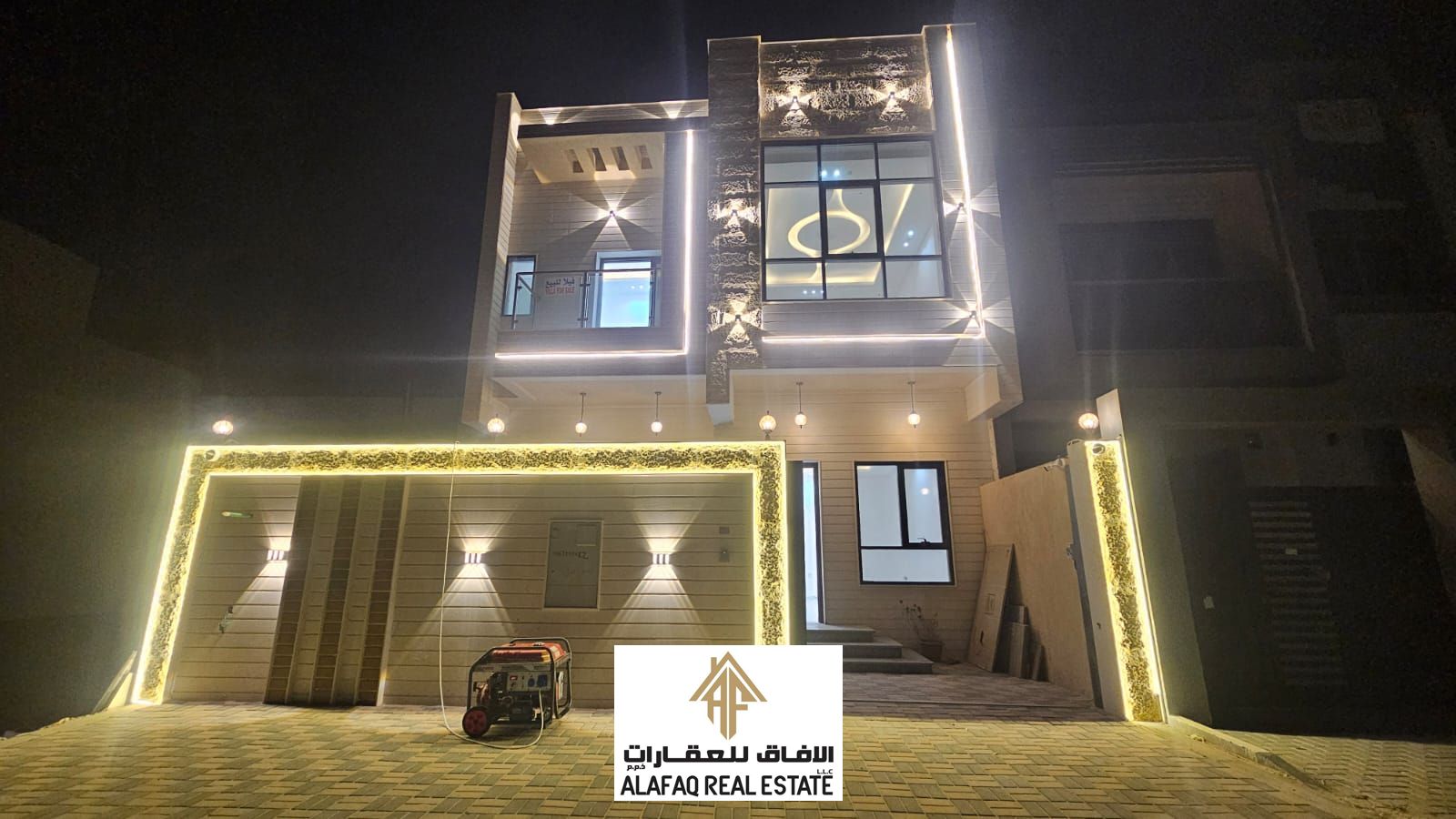 Luxury Villa in Al Zahya on Main Road 6 Master Bedrooms with Roof Exceptional Value Family Home Investment