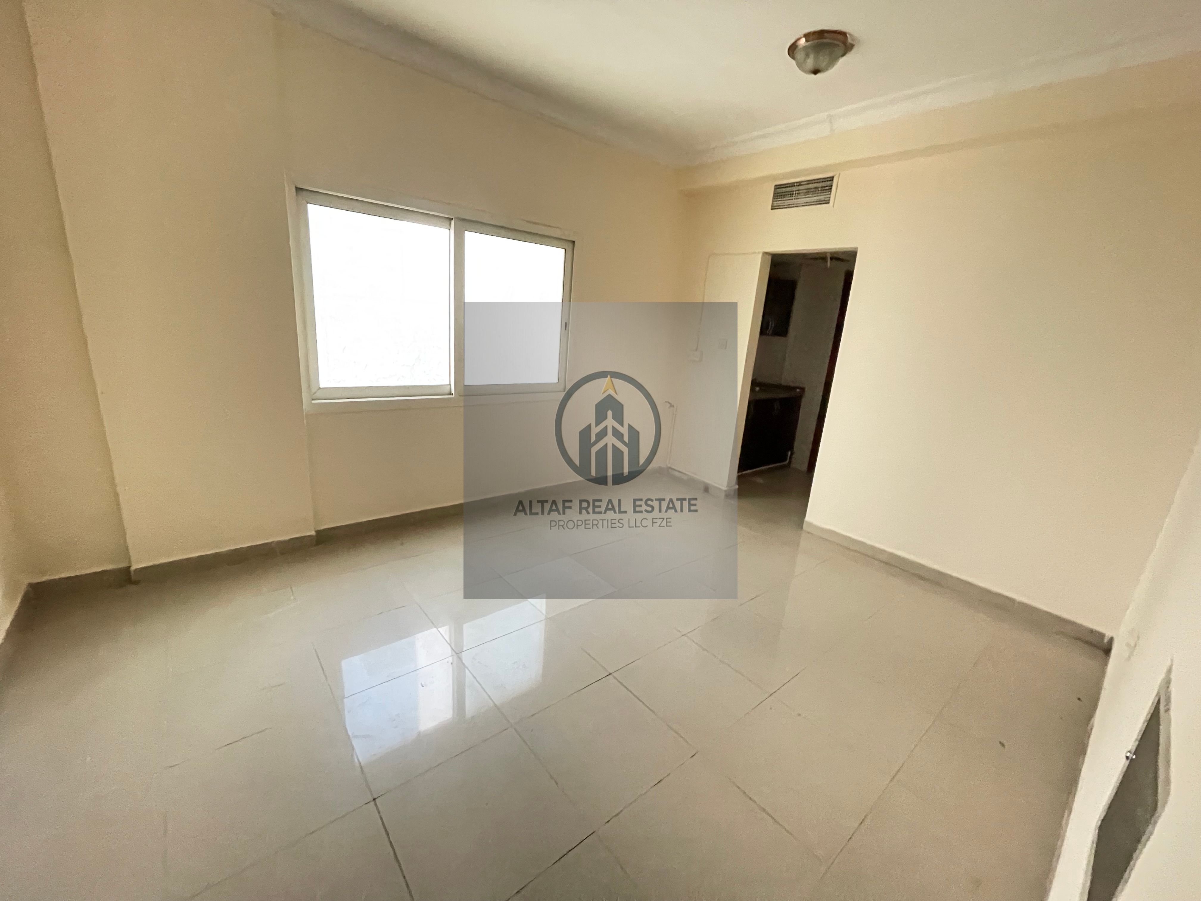 BRAND NEW STUDIO IN JUST 20K FRONT OF PARK