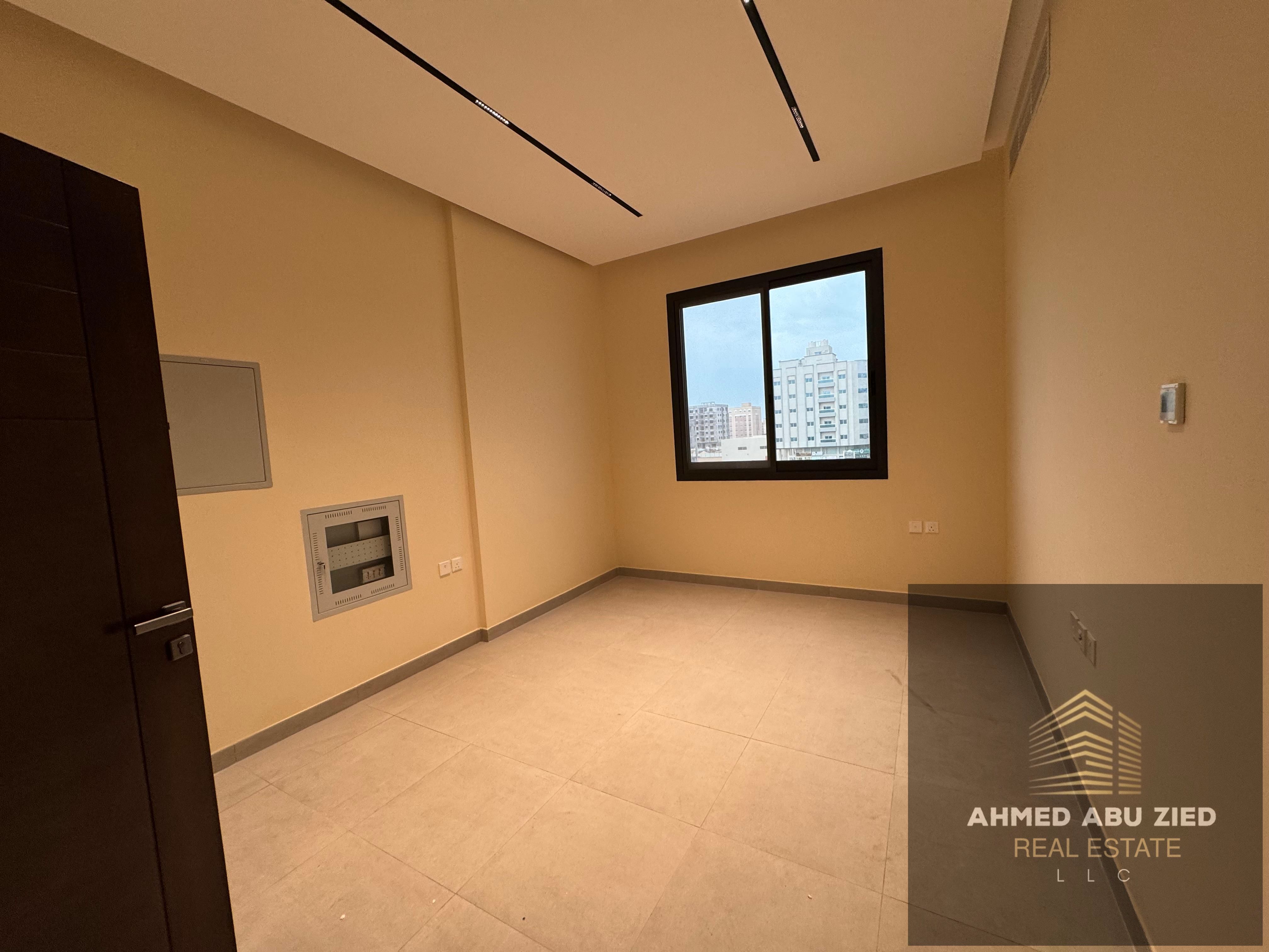 Luxury 2 Bedroom & Living Room Apartment for Annual Rent – Al Jurf 3, Ajman First Tenant