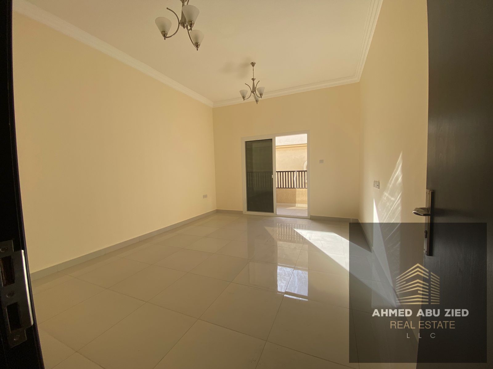 Next to Sheikh Ammar Street – Close to Dubai & Sharjah Exit – Near Kanz Mall First Tenant