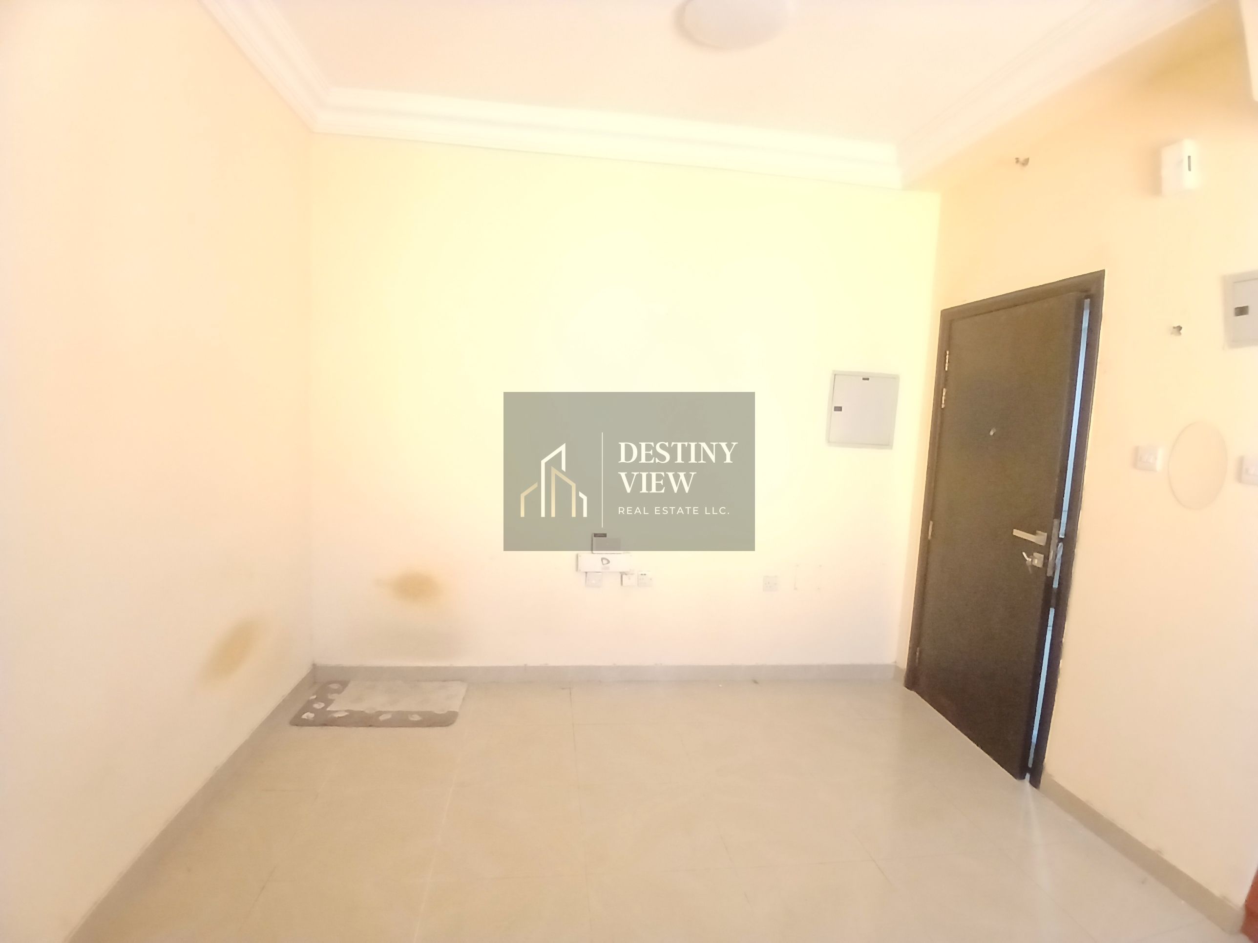 Like brand new lavish studio apartment