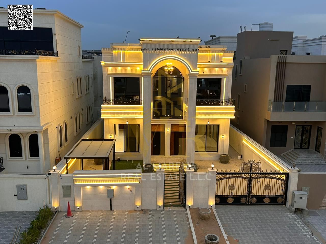 Own a miniature palace of 4300 sq ft, ready for immediate occupancy, with all-inclusive air conditioning, no service charges, and freehold ownership f
