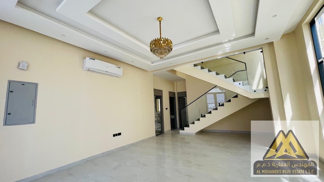 6 Bedroom Villa for Rent – Al Zahya – Ajman Spacious villa with a practical layout in a prime location in Al Zahya, suitable for large families.
