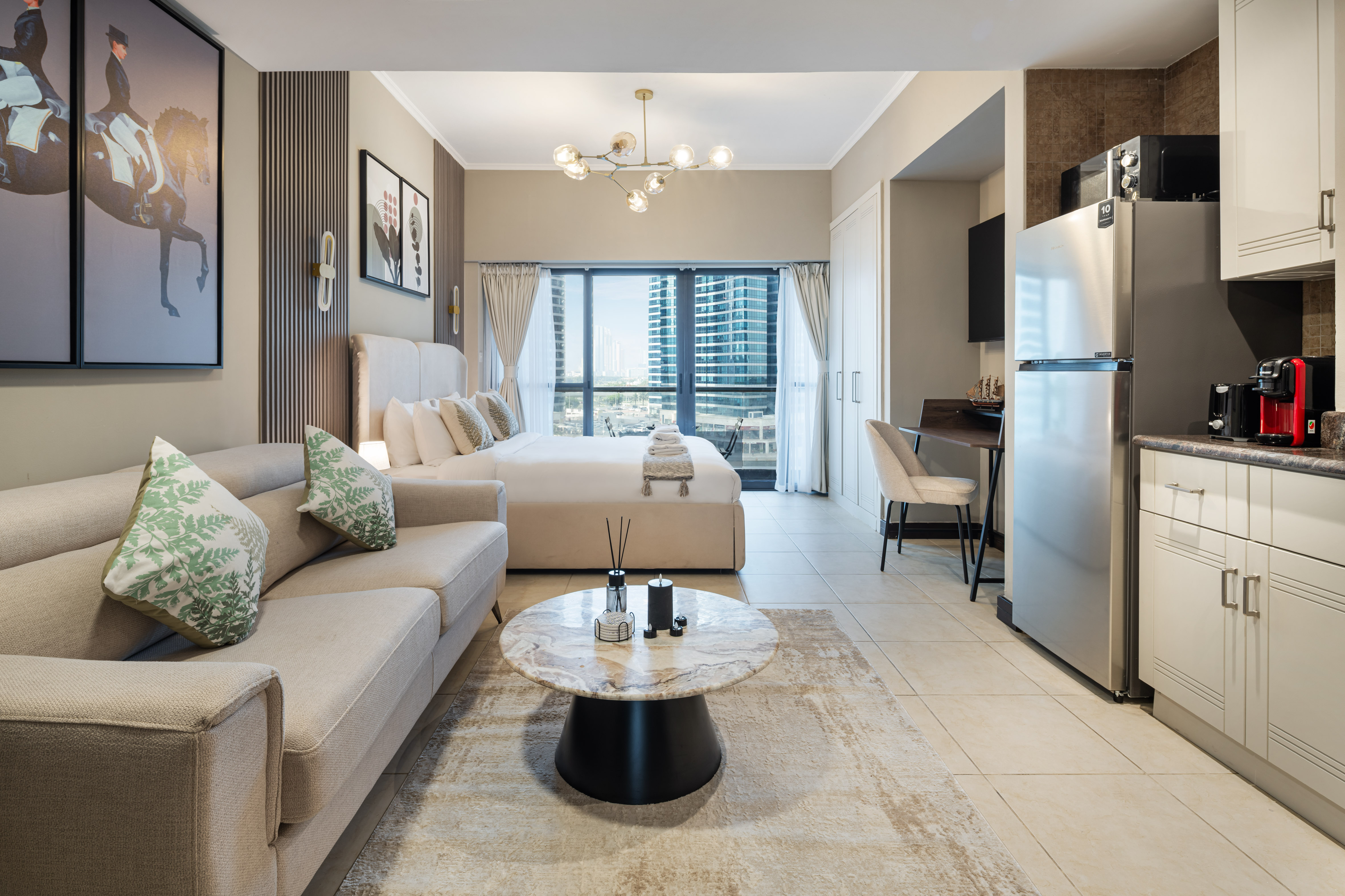 Urban Studio Apartment in Goldcrest Views JLT