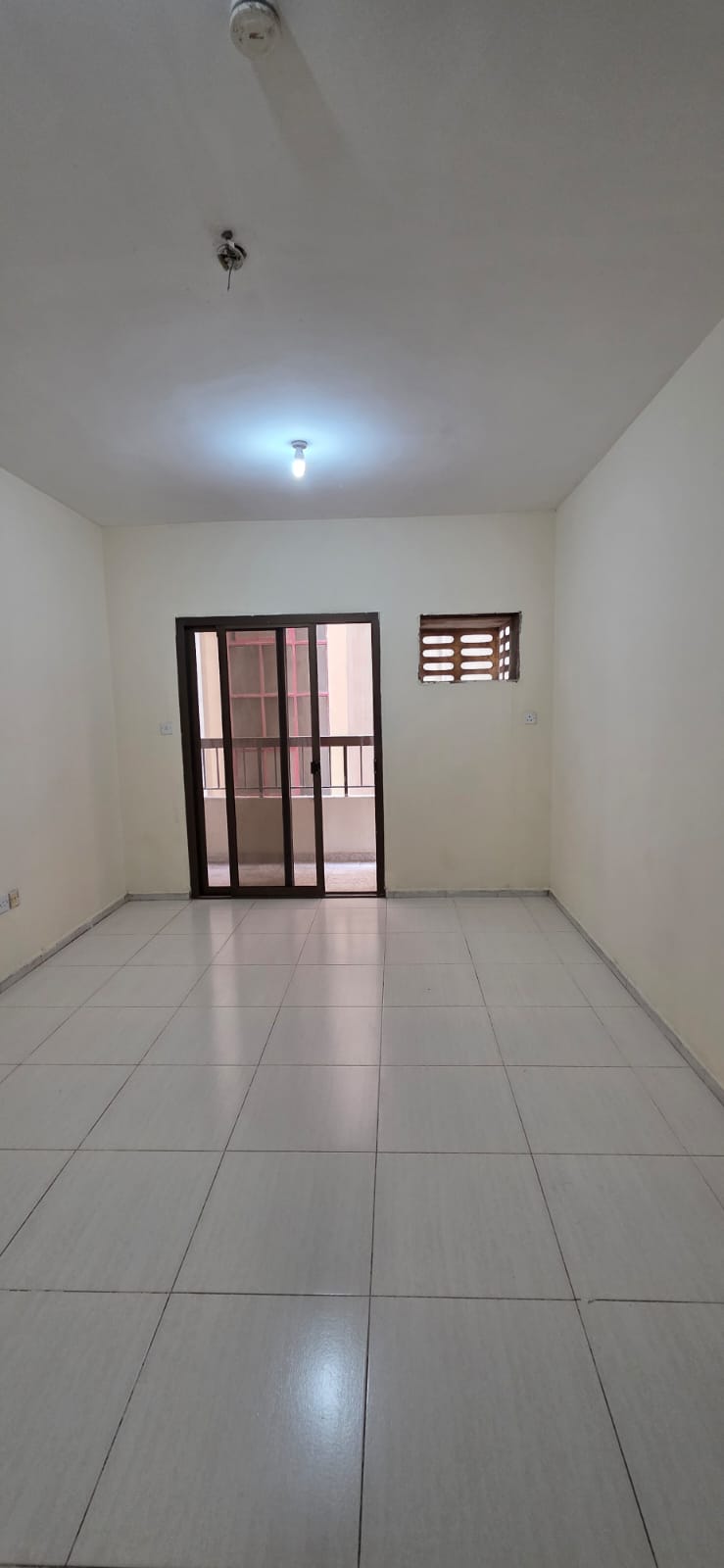 Lowest Price Spacious Lavish 2bhk With Balcony in Abu Shagara Aed 33999 Only