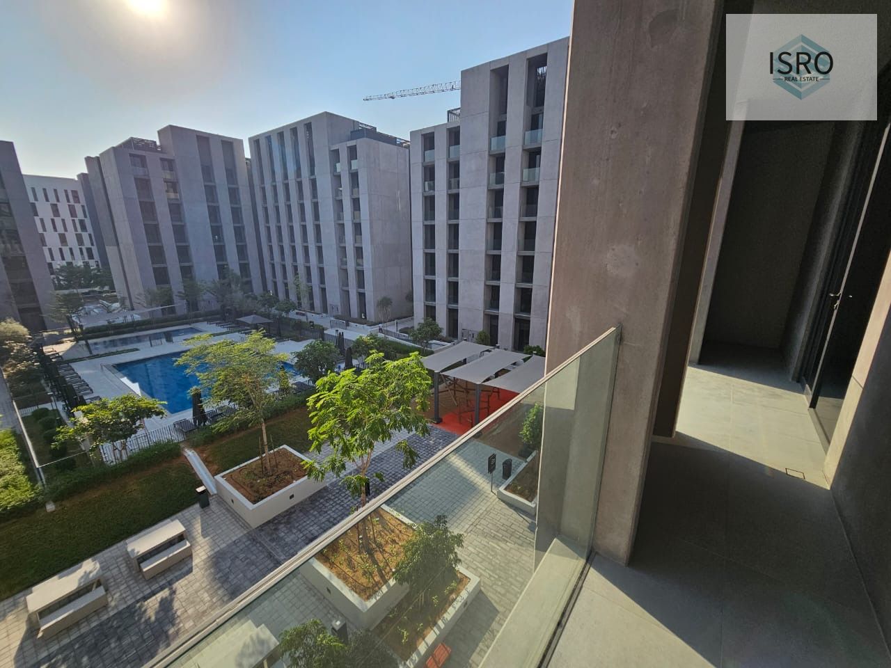 Big BALCONY || Pool view || 1-BHK with 2-Bath || 58k