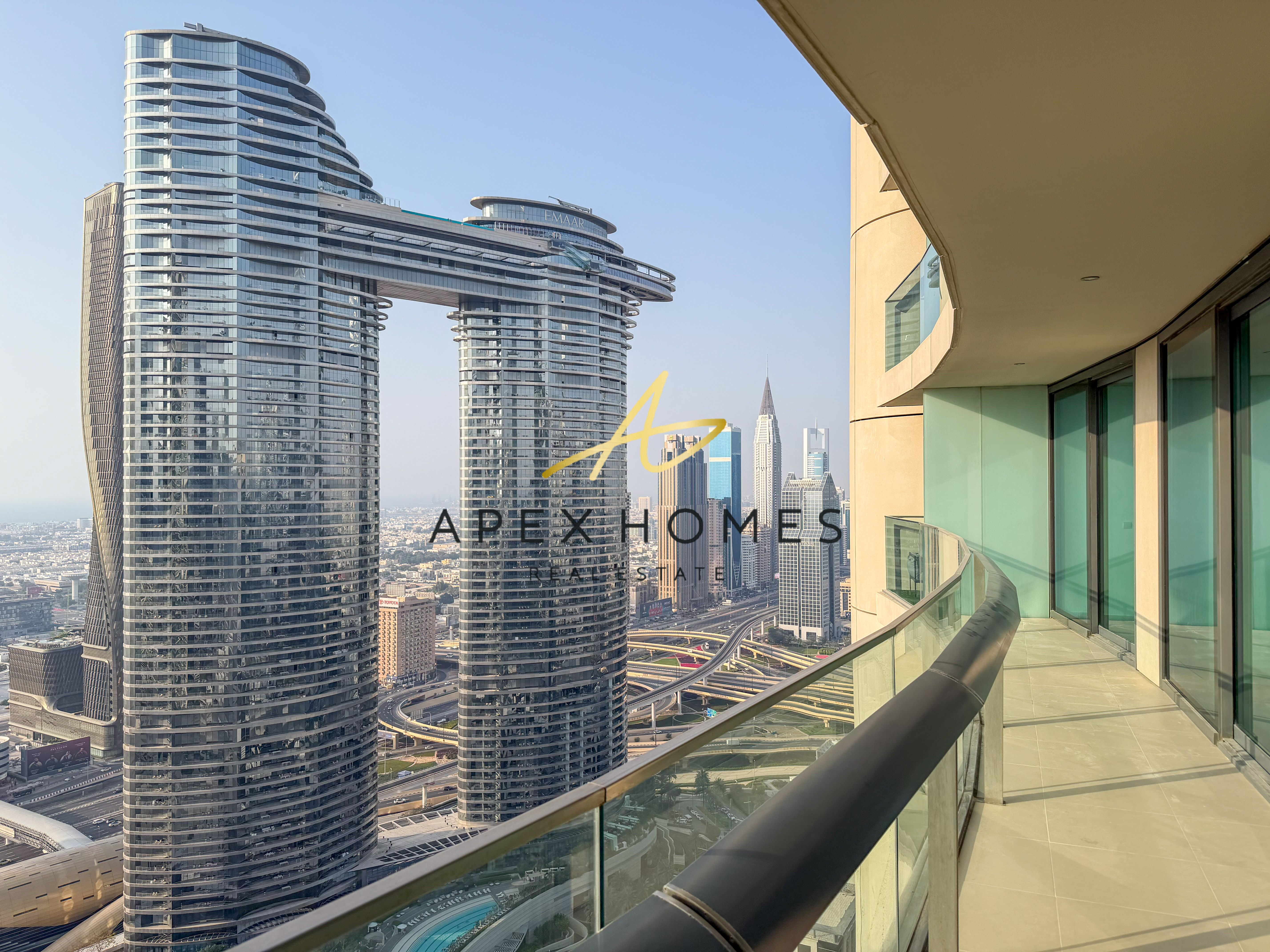 2BR Apartment for sale in Downtown Dubai, Dubai — AED 180K