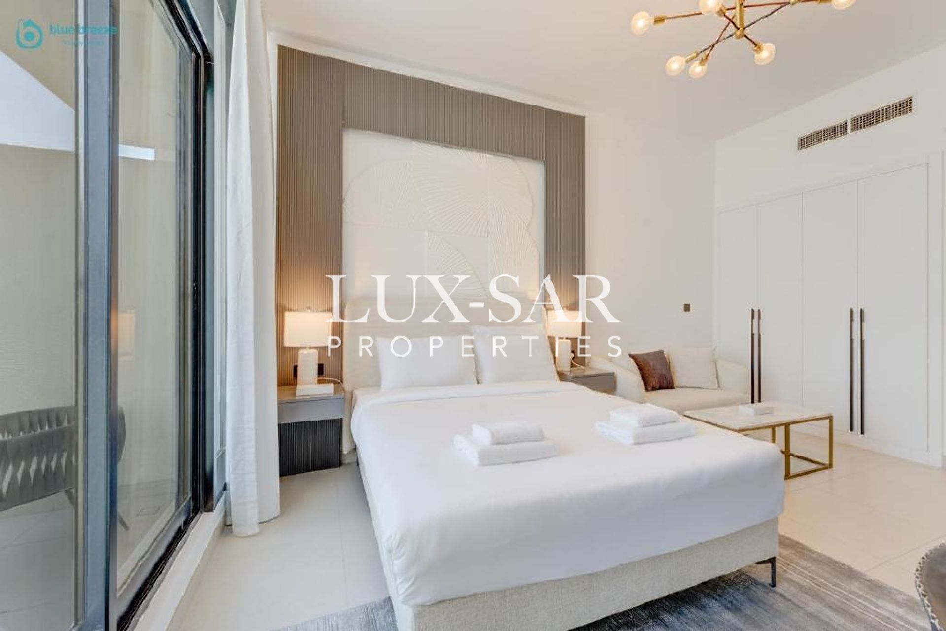 Modern Studio | Furnished | Vacant on April 17