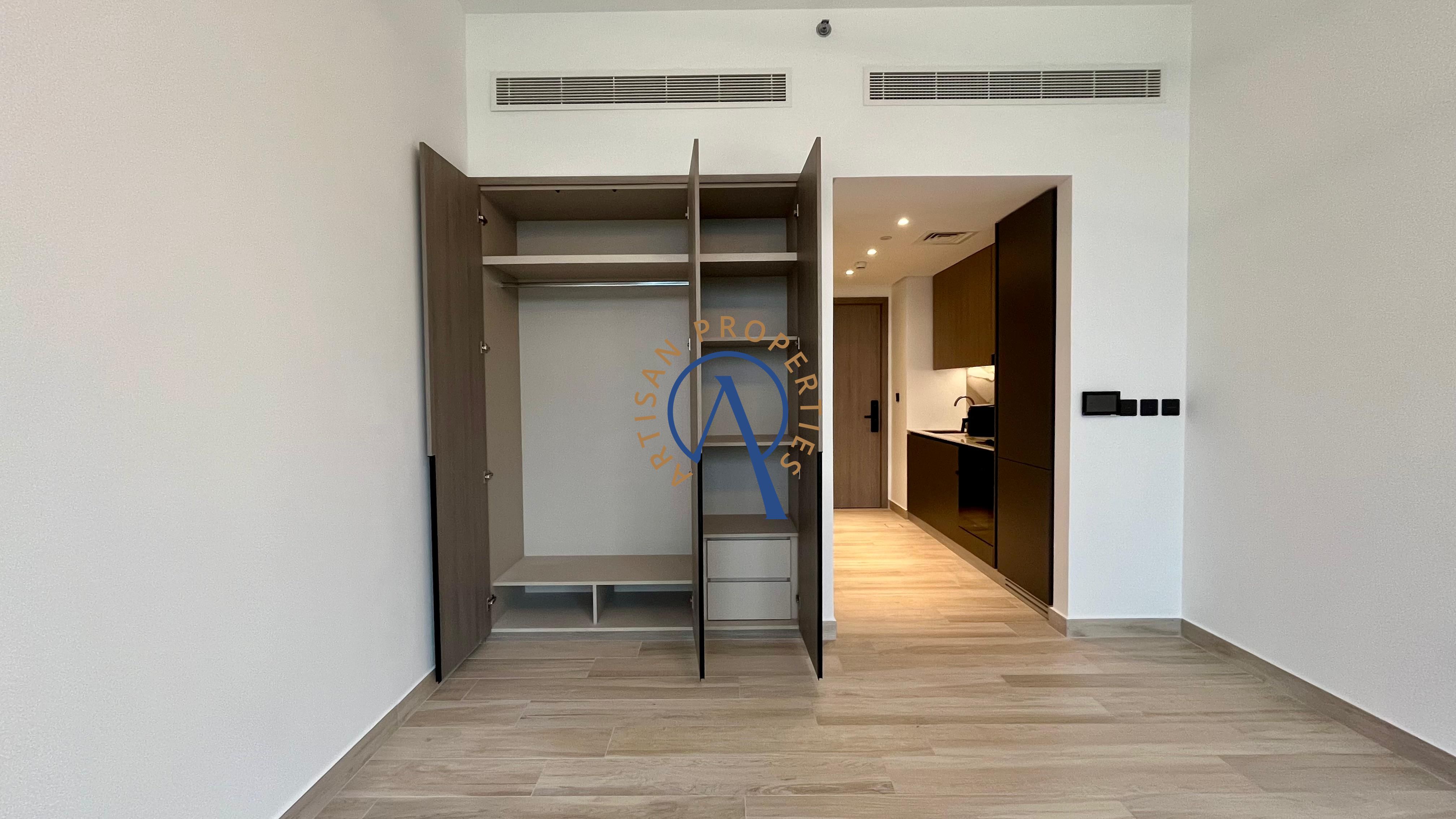 STUDIO | BRANDNEW BUILDING | SEMI FURNISHED