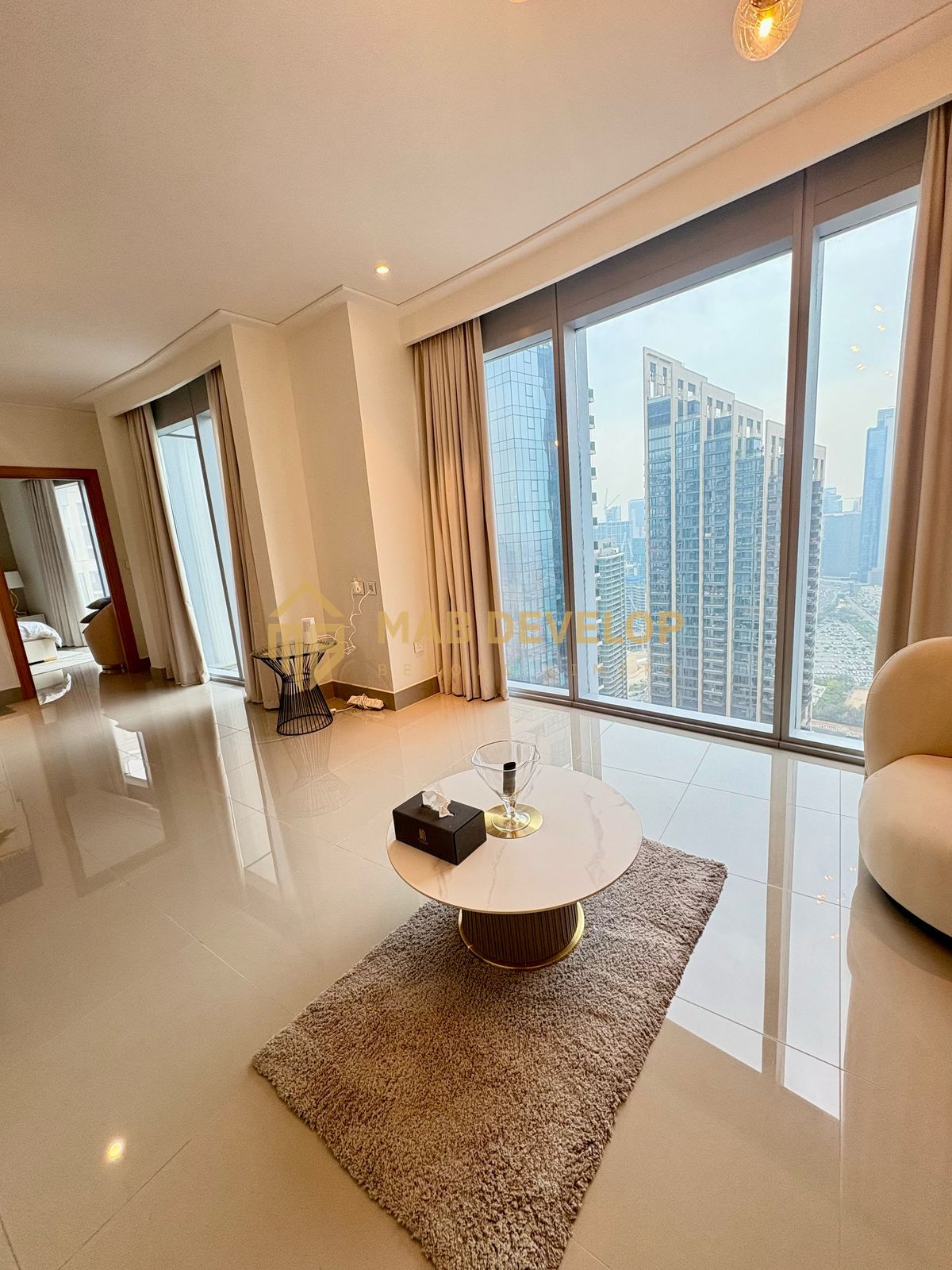 1BR Apartment for sale in Downtown Dubai, Dubai — AED 160K