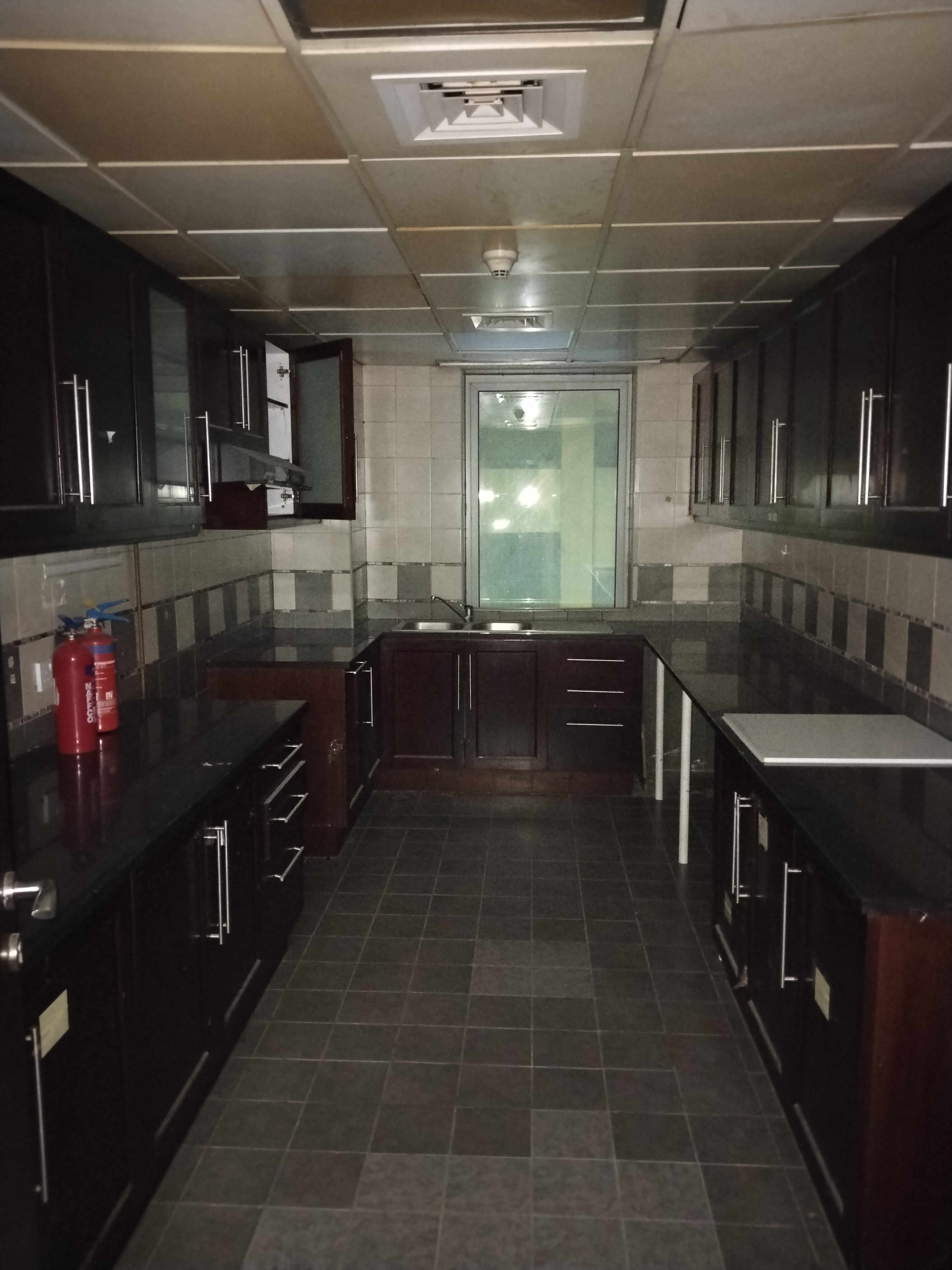 HOT PROPERTY! CHEAPEST RENT 3BHK APARTMENT WITH 4 BATHROOM CENRAL AC CENTRAL GAS IN JUST 60K IN AL QASMIYA