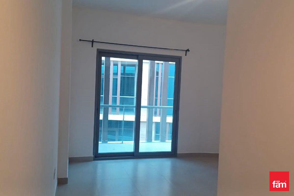 Ready To Move| Best Price| Immaculate| Unfurnished