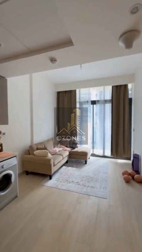 Ready To Move, Chiller Free, Fully furnished