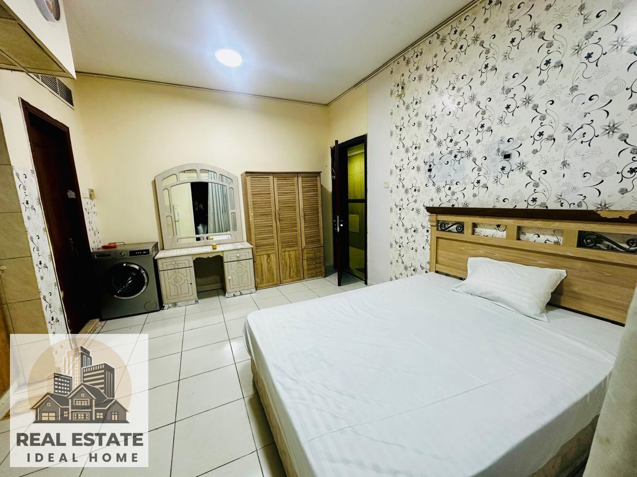 ** STUDIO FURNISHED APPARTMENT ** MONTHLY BASIS ** AL Qasimia