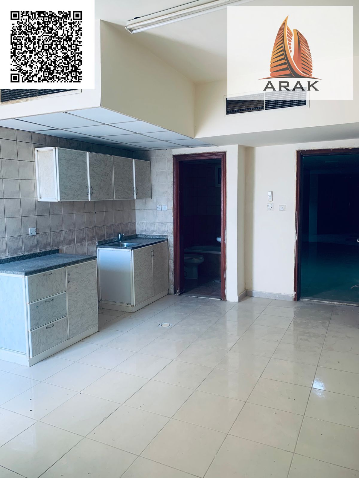 Studio for Annual Rent in Al Rawda 1 – Ajman Studio apartment in a family building located in a prime area close to services and main roads.