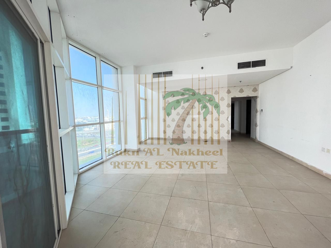 Modern Apartment, Spacious, Family Friendly