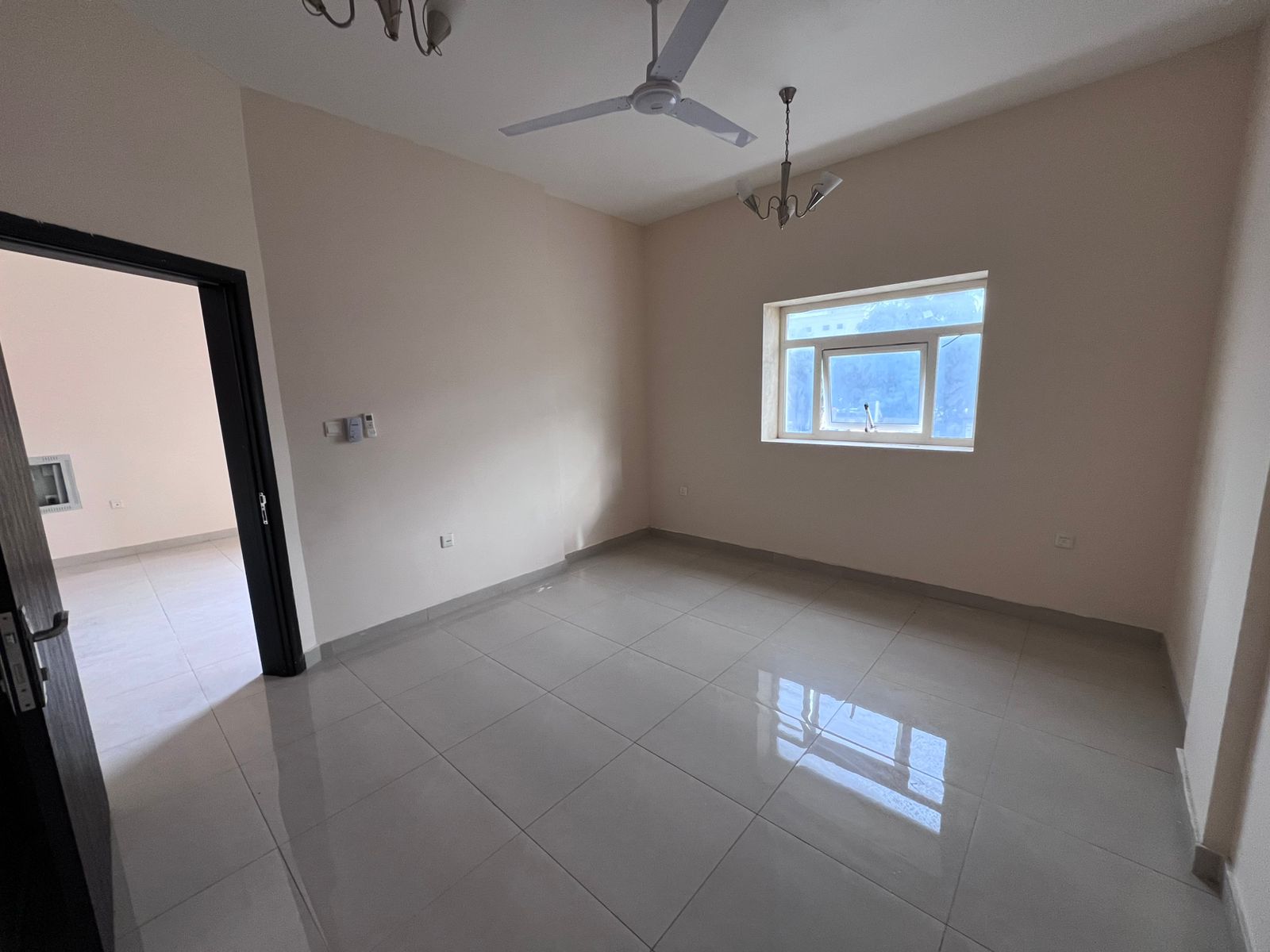 One-bedroom apartment for rent in Al Nuaimiya 2, Ajman, with a balcony and excellent view – AED 30,000 payable in 4 installments