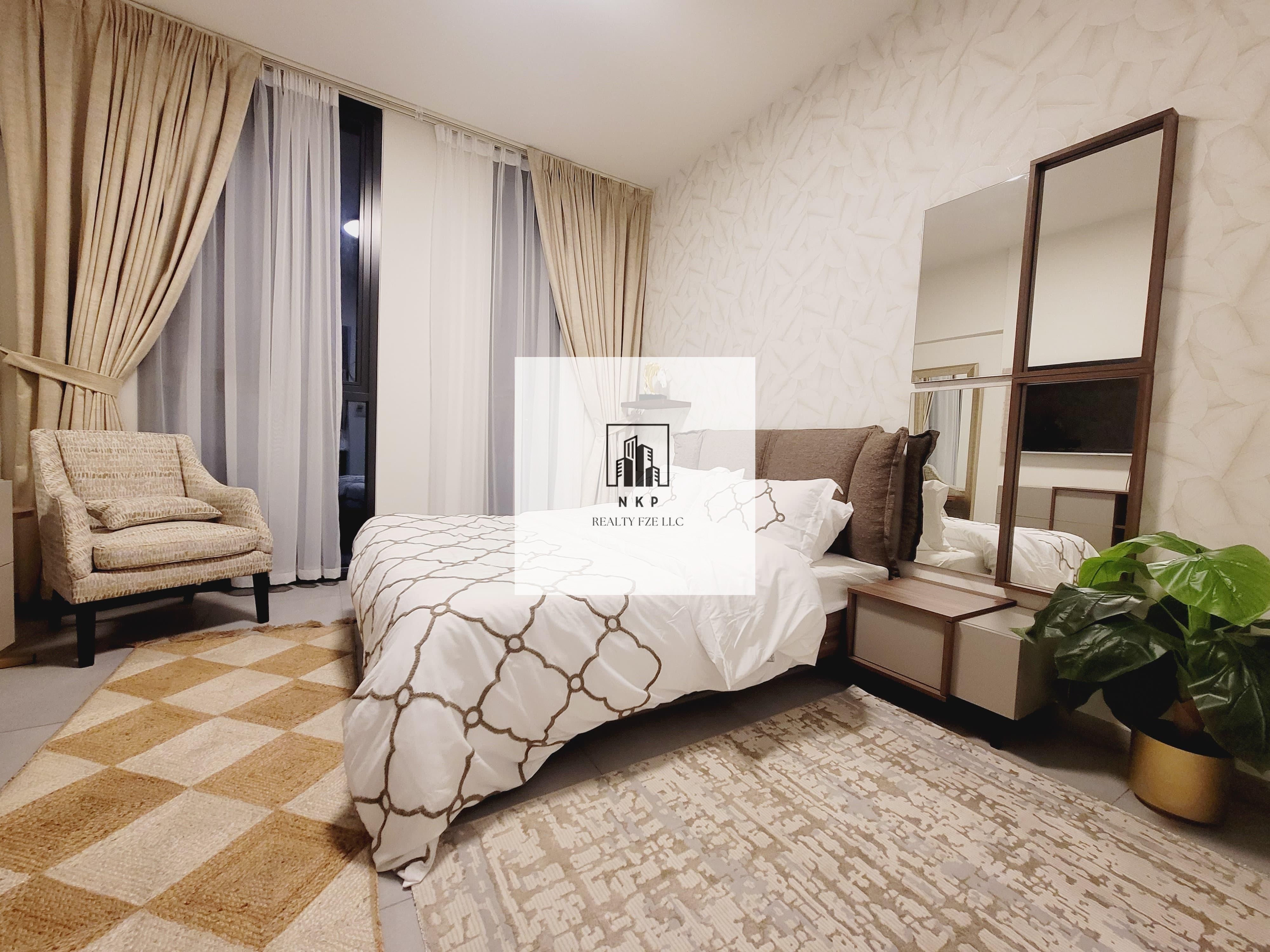 Specious luxury full furnished studio available for rent