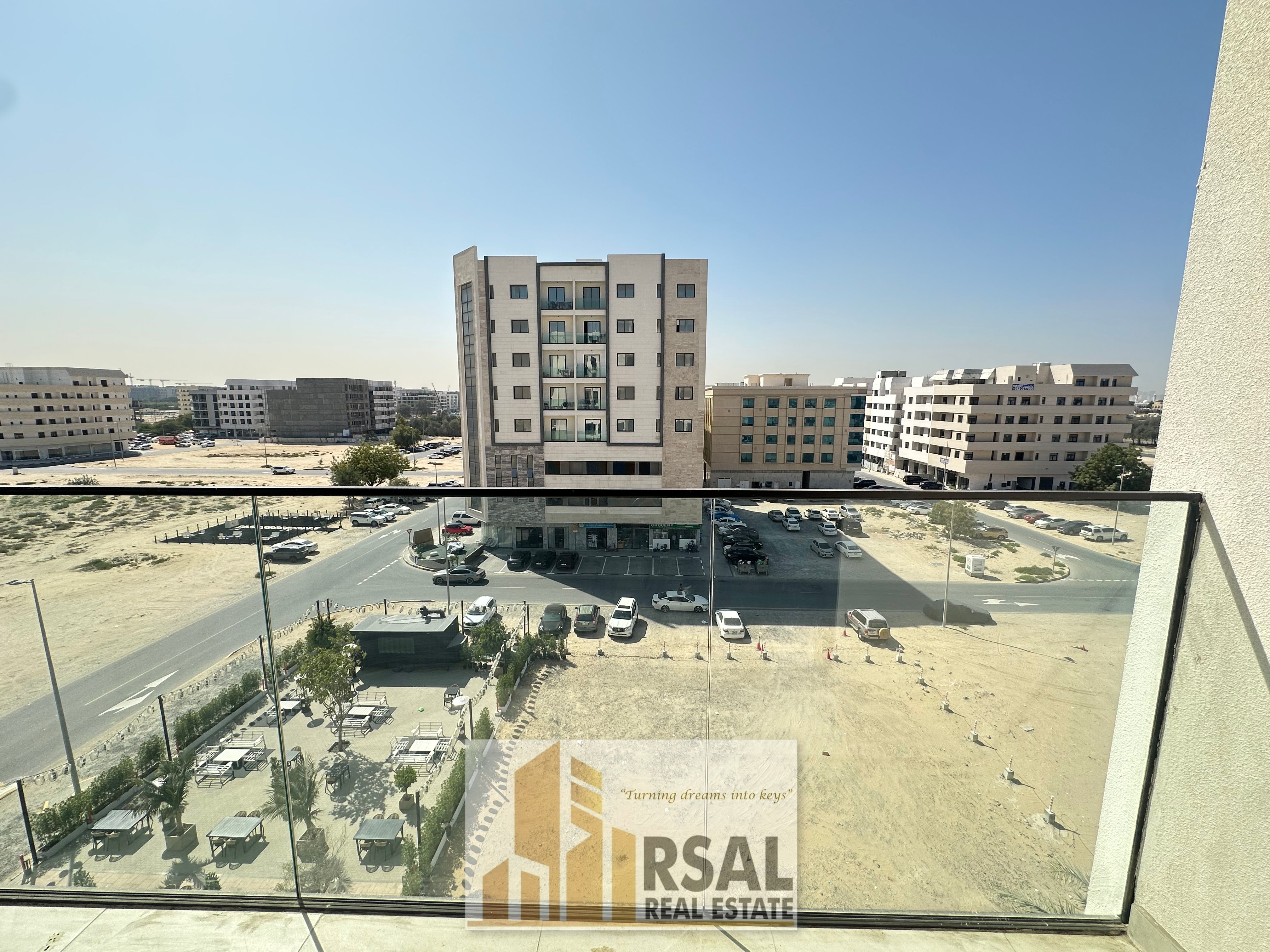 No commission / No Deposit cash // 12 cheques payment // 2 bedroom apartment with balcony covered parking and Pool