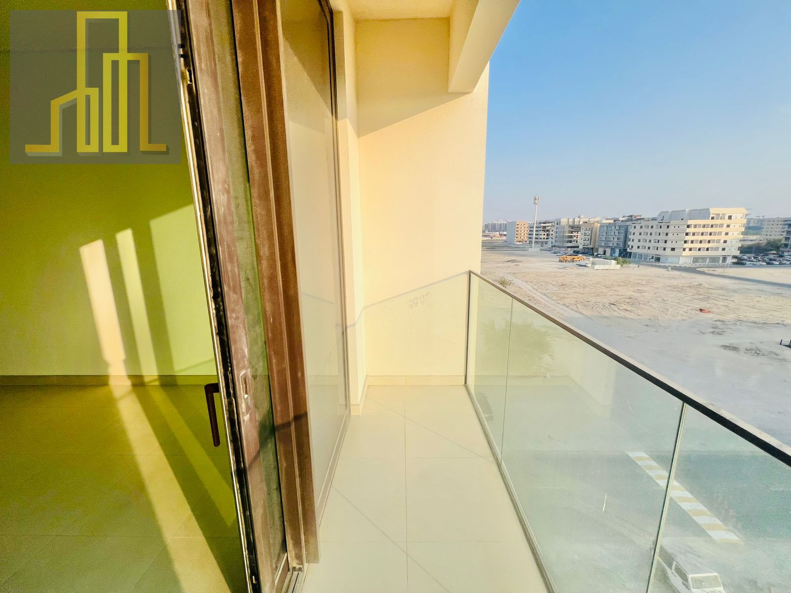 MASTER ROOM 2BHK // WITH CAR PARKING