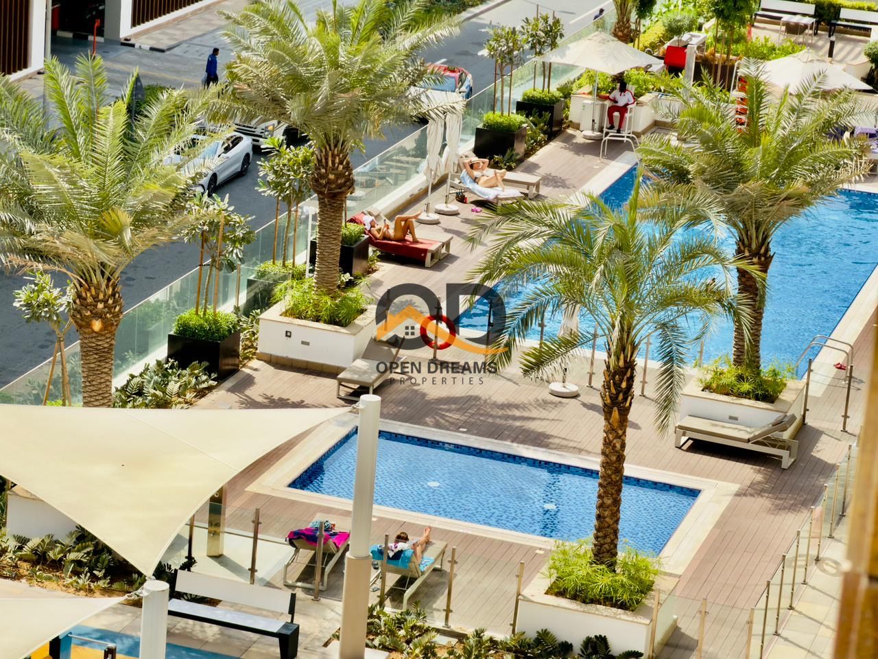 Corner unit // Partial Lagoon & Burj View // Chiller Free