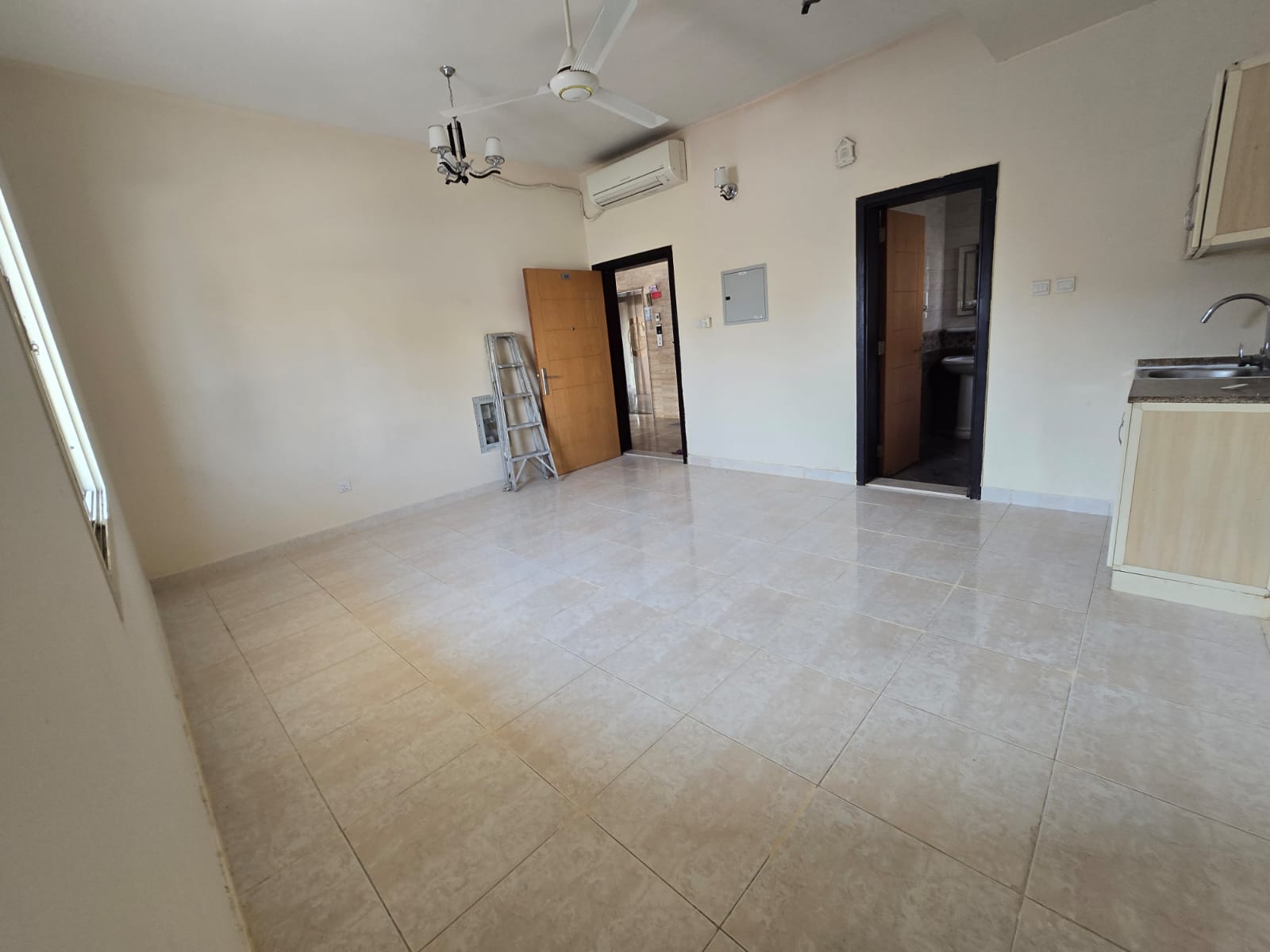 Studio for annual rent in Al Rawda