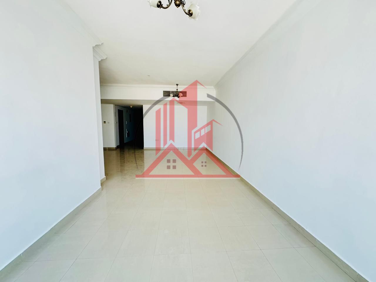 Well-Maintained Lavish 3 BHK for Rent with cornish view